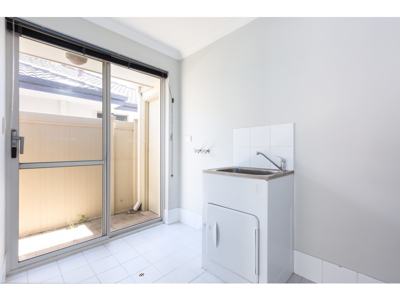 2 Asplin Loop, Kelmscott WA 6111