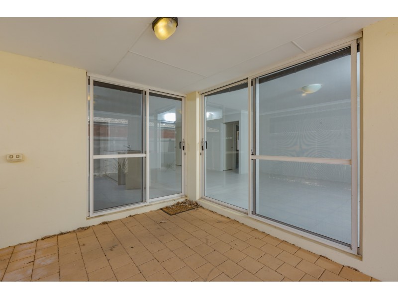 2 Asplin Loop, Kelmscott WA 6111