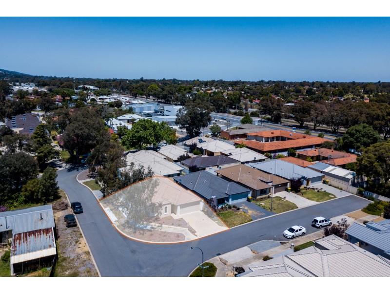 2 Asplin Loop, Kelmscott WA 6111