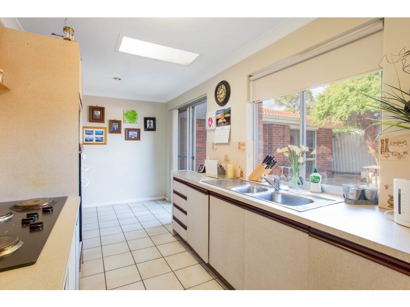 20 Constantine Court, Thornlie WA 6108