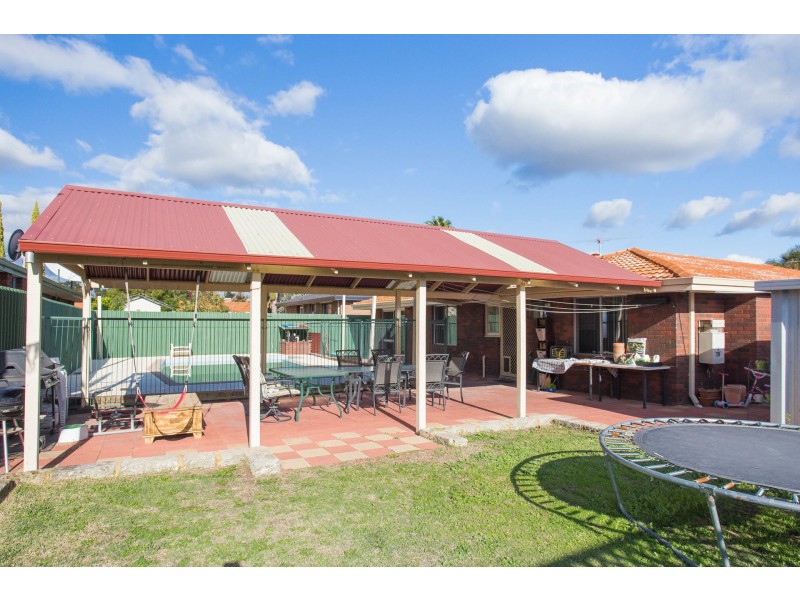 20 Constantine Court, Thornlie WA 6108