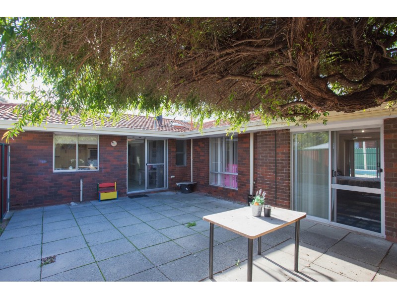 20 Constantine Court, Thornlie WA 6108