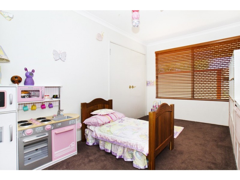 121 Warton Road, Thornlie WA 6108
