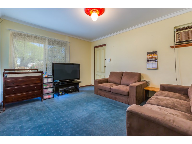 77B Eileen Street, Gosnells WA 6110