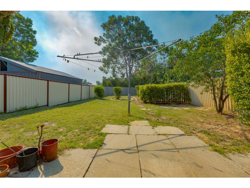 77B Eileen Street, Gosnells WA 6110
