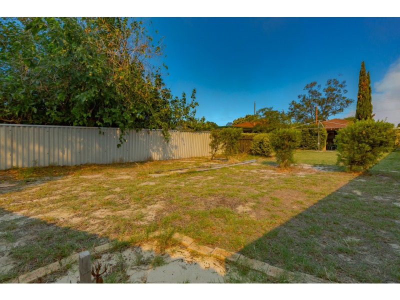 77B Eileen Street, Gosnells WA 6110