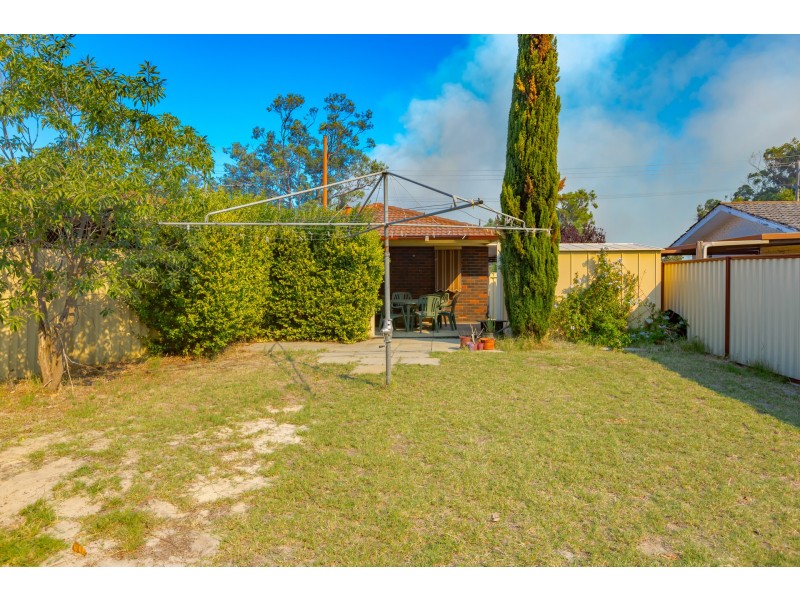 77B Eileen Street, Gosnells WA 6110