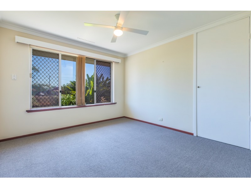 24 Limbee Glade, Huntingdale WA 6110