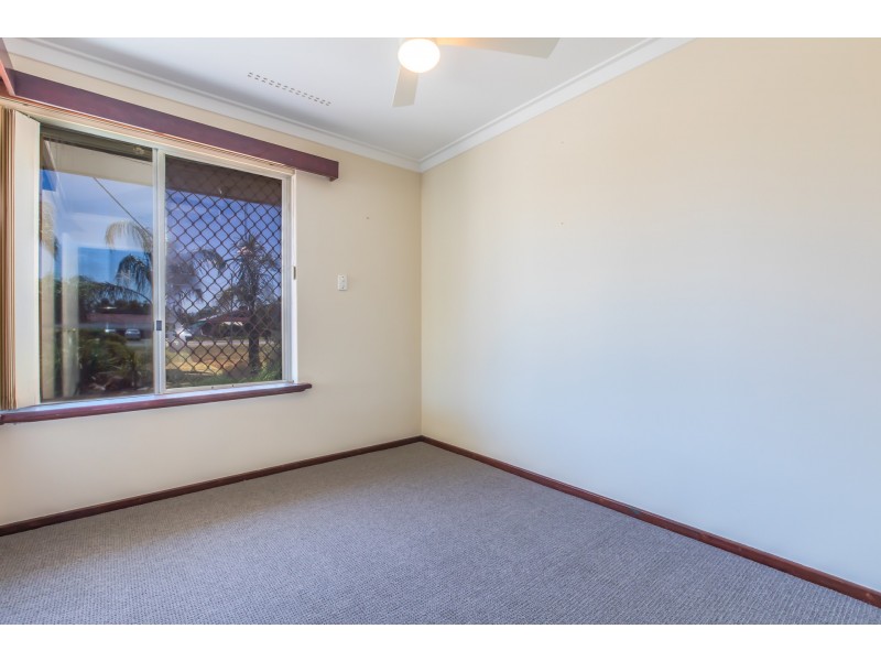 24 Limbee Glade, Huntingdale WA 6110