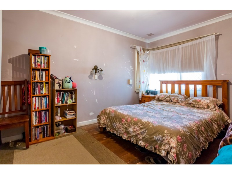 42 Brookman Avenue, Langford WA 6147