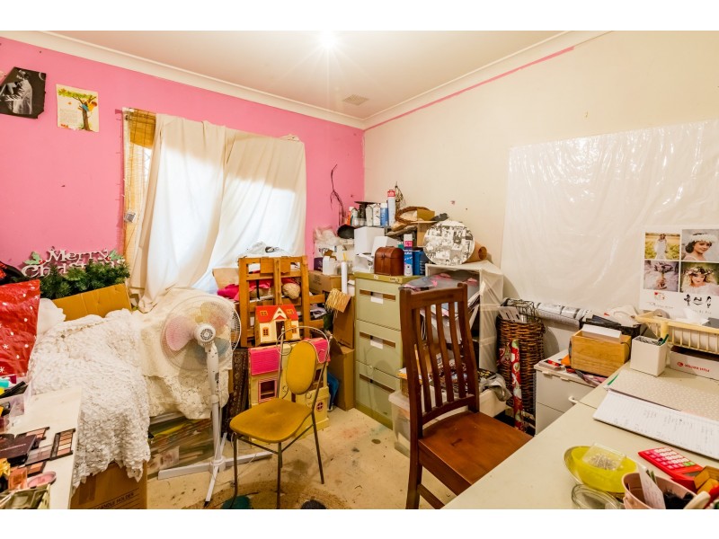 42 Brookman Avenue, Langford WA 6147