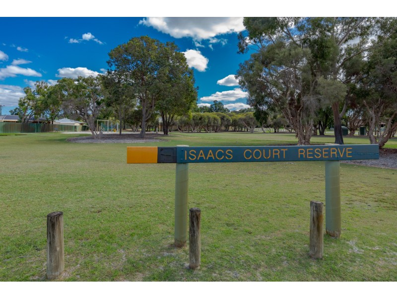 14 Isaacs Court, Huntingdale WA 6110