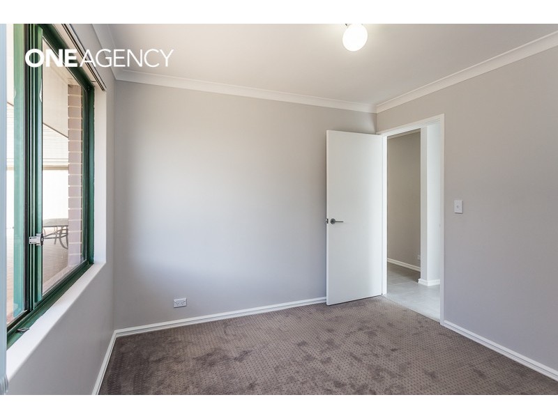 2 Pipit Close, Huntingdale WA 6110