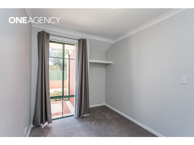 2 Pipit Close, Huntingdale WA 6110