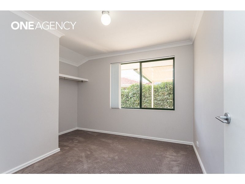 2 Pipit Close, Huntingdale WA 6110