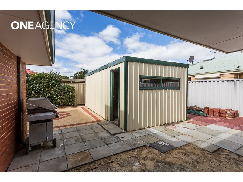 2 Pipit Close, Huntingdale WA 6110