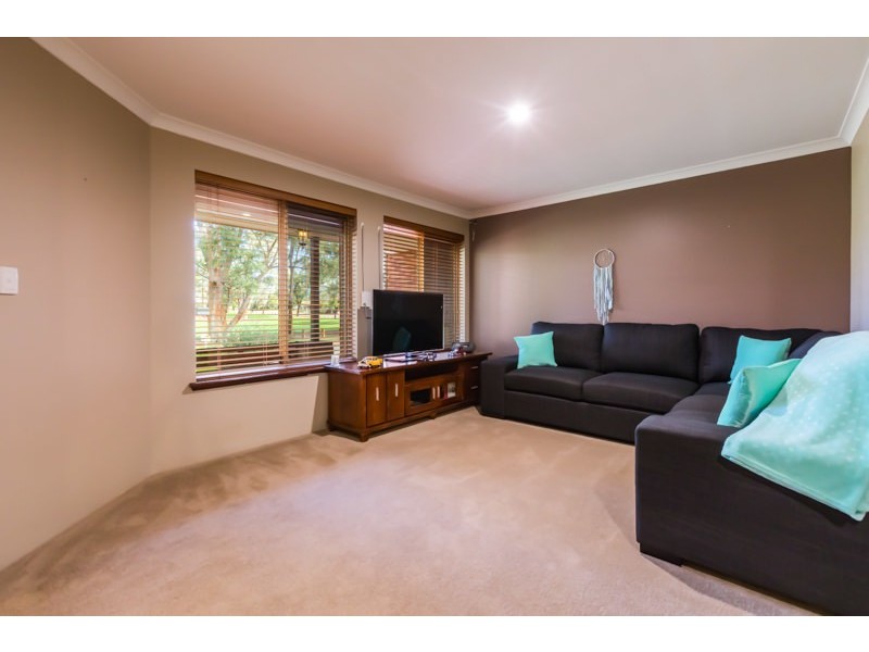 4 Brigham Court, Gosnells WA 6110