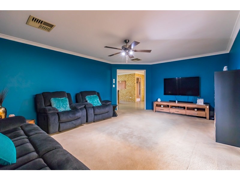 4 Brigham Court, Gosnells WA 6110