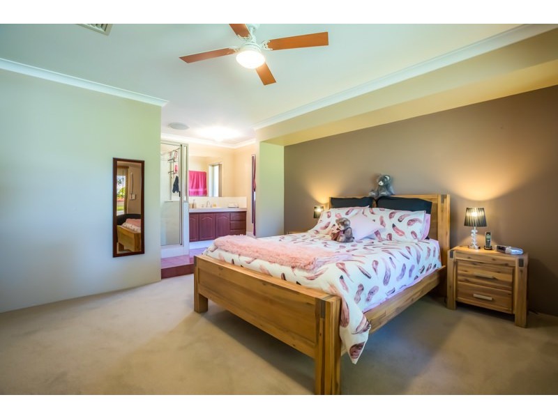 4 Brigham Court, Gosnells WA 6110