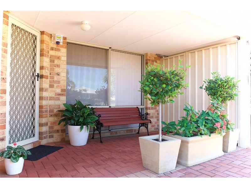 62 Gay Street, Huntingdale WA 6110