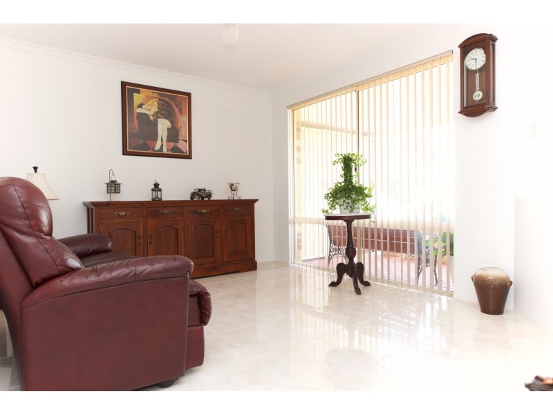 62 Gay Street, Huntingdale WA 6110