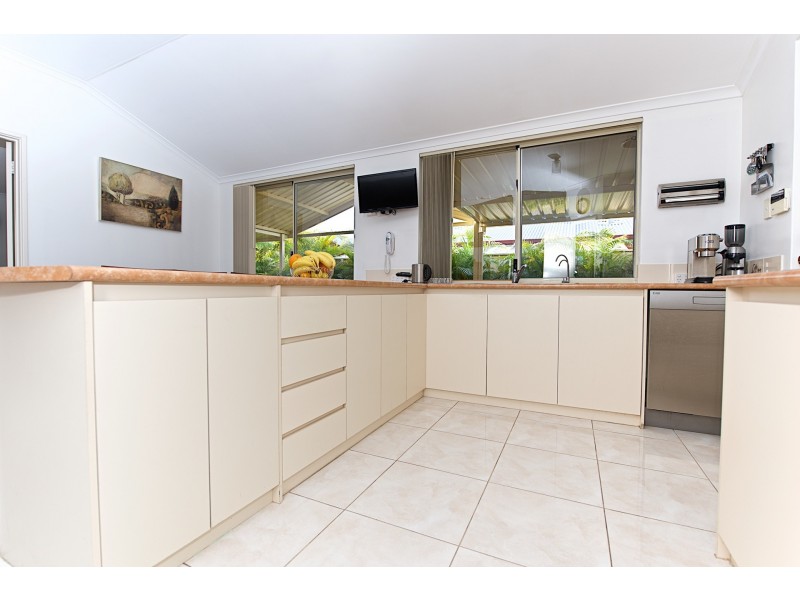 62 Gay Street, Huntingdale WA 6110