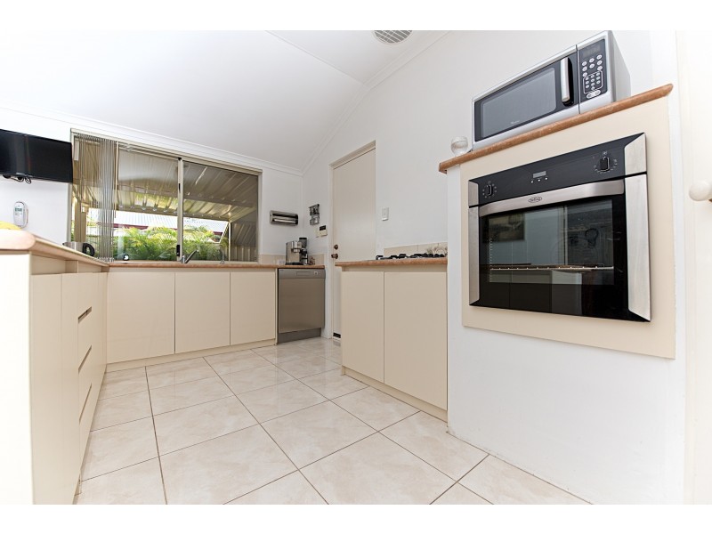 62 Gay Street, Huntingdale WA 6110