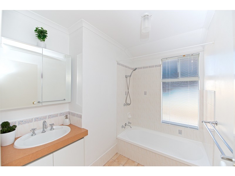 62 Gay Street, Huntingdale WA 6110