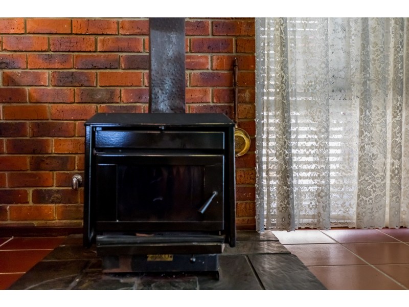 14 Melanda Street, Kelmscott WA 6111