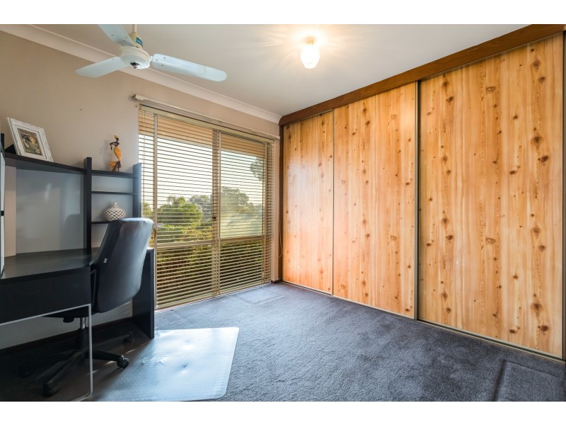 14 Melanda Street, Kelmscott WA 6111