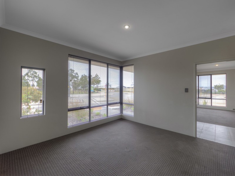 130 Elmridge Parkway, Ellenbrook WA 6069