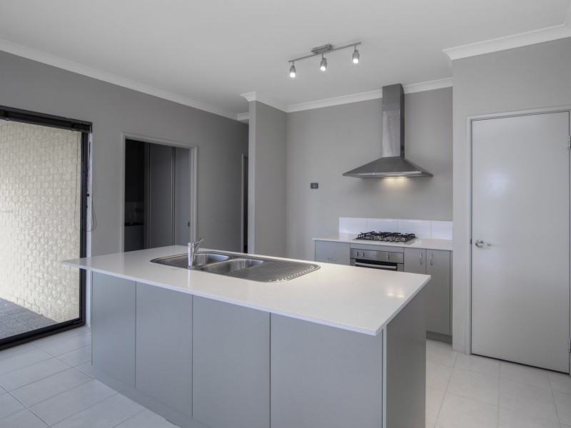 130 Elmridge Parkway, Ellenbrook WA 6069