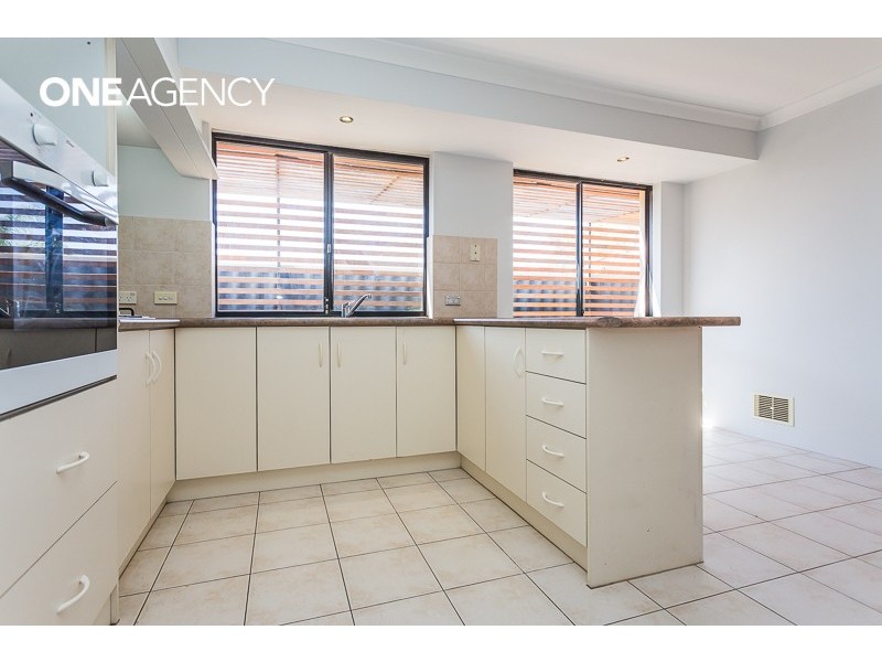 37D Renou Street, Queens Park WA 6107