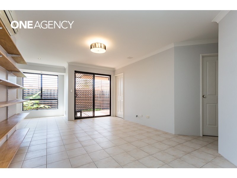 37D Renou Street, Queens Park WA 6107