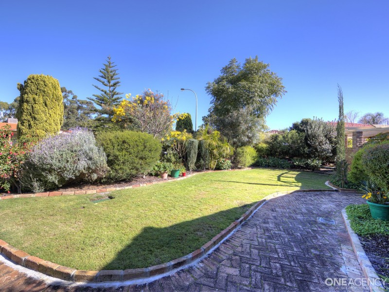 3 Castle Court, Thornlie WA 6108