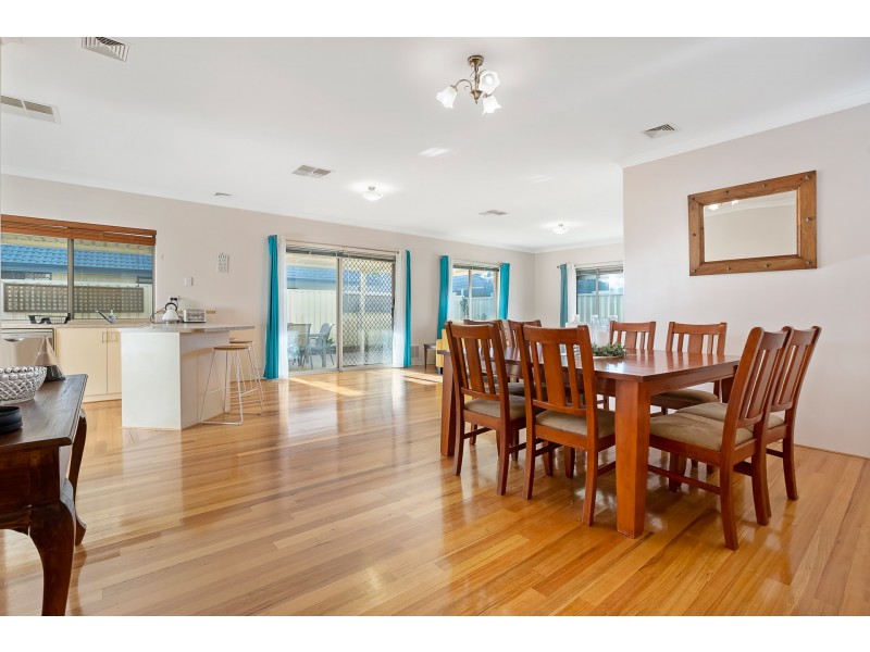 34 Reigate Street, Gosnells WA 6110