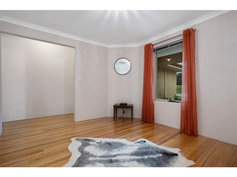 34 Reigate Street, Gosnells WA 6110