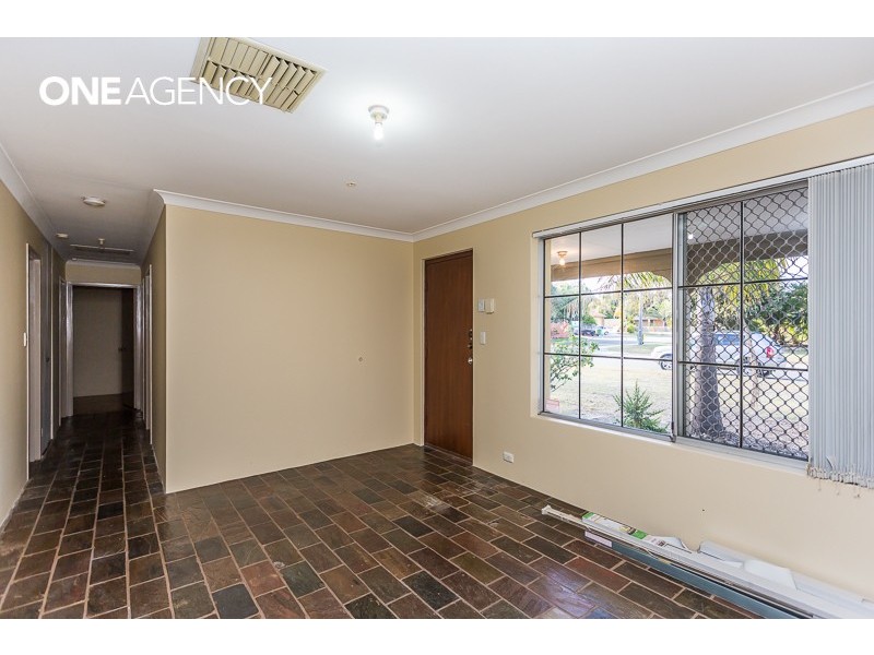 14 Kidman Court, Thornlie WA 6108
