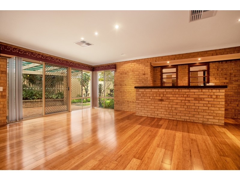 17 Conquest Court, Thornlie WA 6108