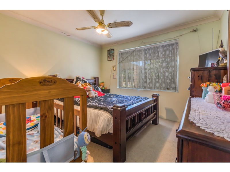 15 Ningaloo Way, Thornlie WA 6108