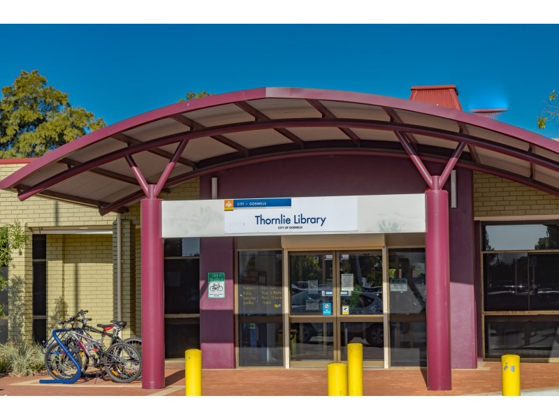 15 Ningaloo Way, Thornlie WA 6108