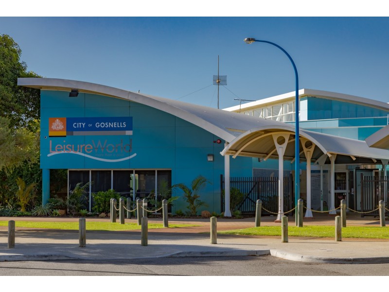 15 Ningaloo Way, Thornlie WA 6108