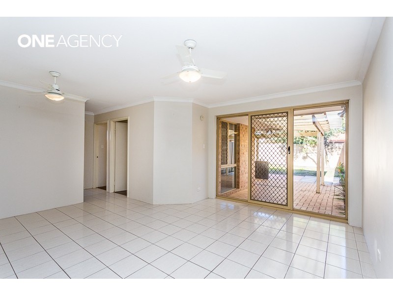 3/4 MacKay Crescent, Gosnells WA 6110