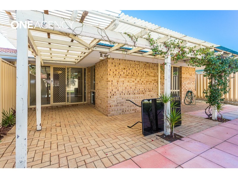 3/4 MacKay Crescent, Gosnells WA 6110