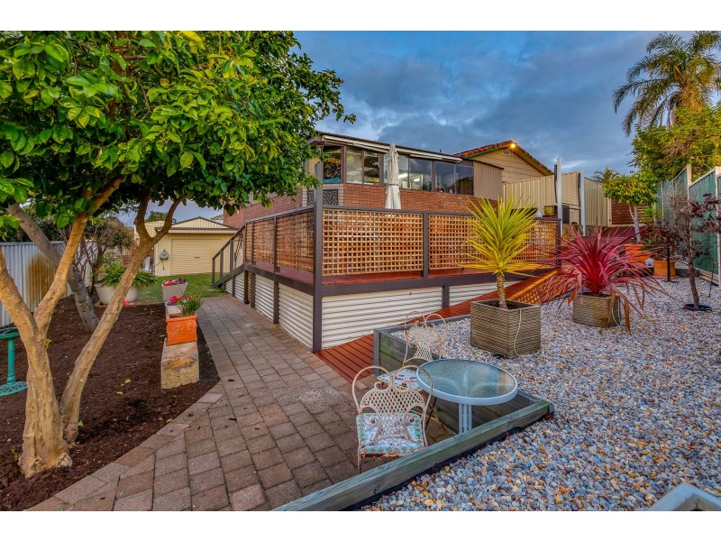 9 Bluebell Court, Thornlie WA 6108