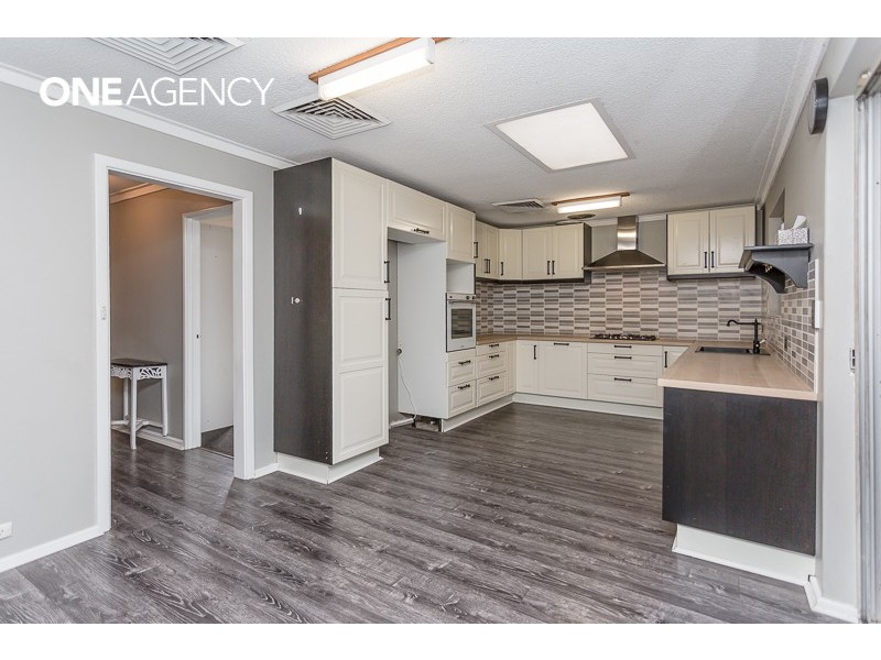 4 Mercer Place, Thornlie WA 6108