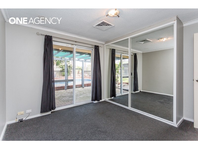 4 Mercer Place, Thornlie WA 6108