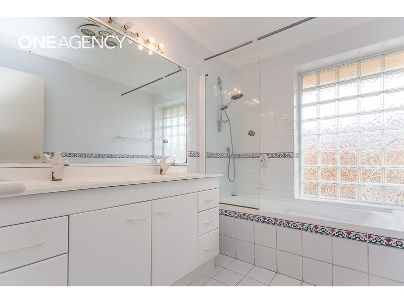 4 Mercer Place, Thornlie WA 6108