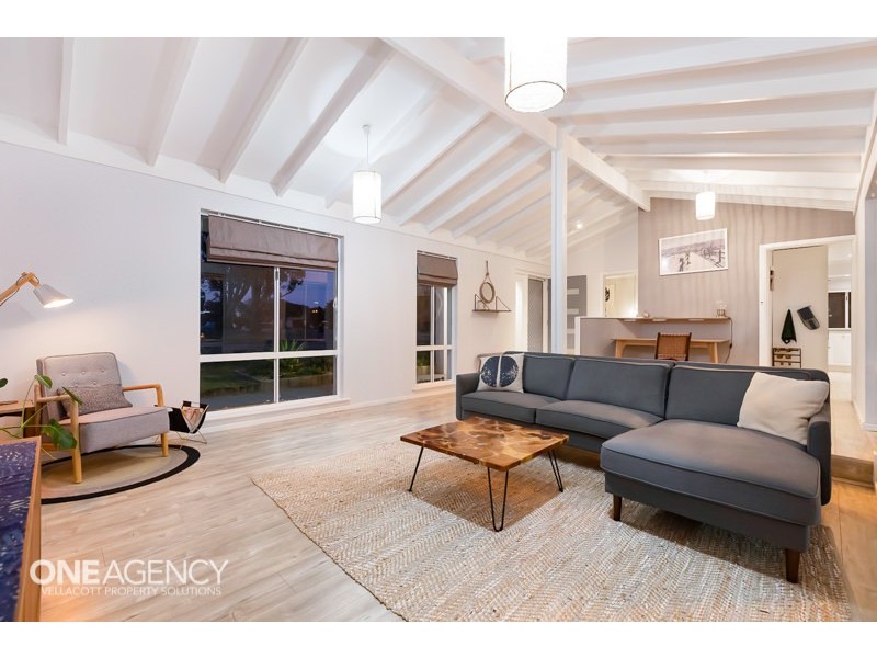 14 Sutherland Drive, Thornlie WA 6108