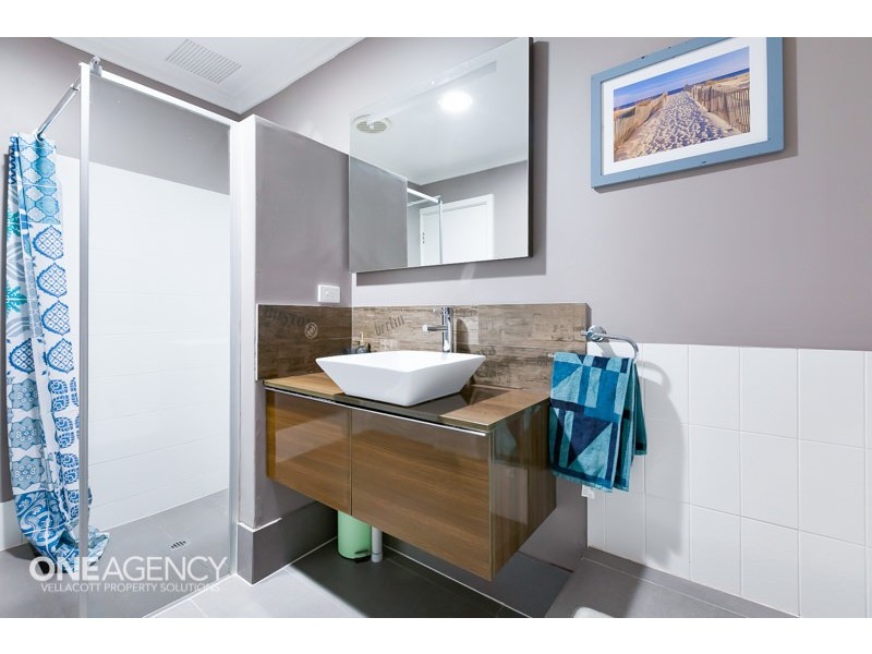 14 Sutherland Drive, Thornlie WA 6108